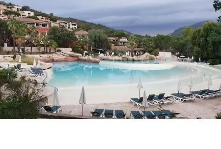 Vue Les Restanques * Grimaud