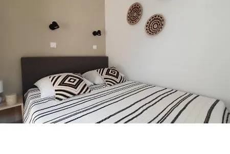 Vue Les Restanques Apartment *